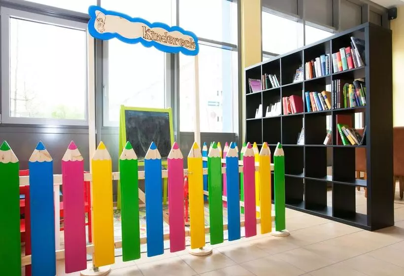 הוסטל a&o München Laim