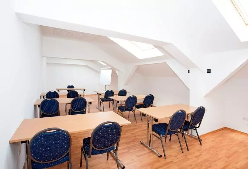 הוסטל a&o München Laim