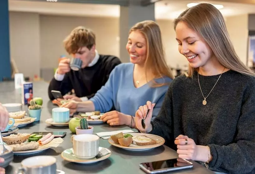 הוסטל a&o München Laim