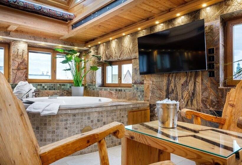 Aparthotel Stare Miasto