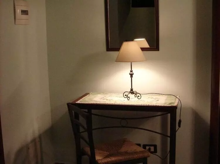 مبيت وإفطار La Porta Dell Etna   Nicolosi