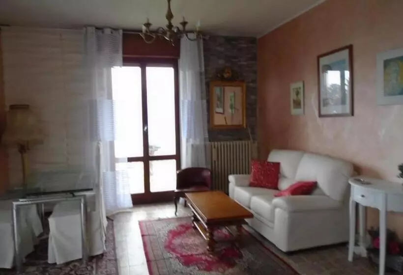 ベッドアンドブレックファースト Bellavista