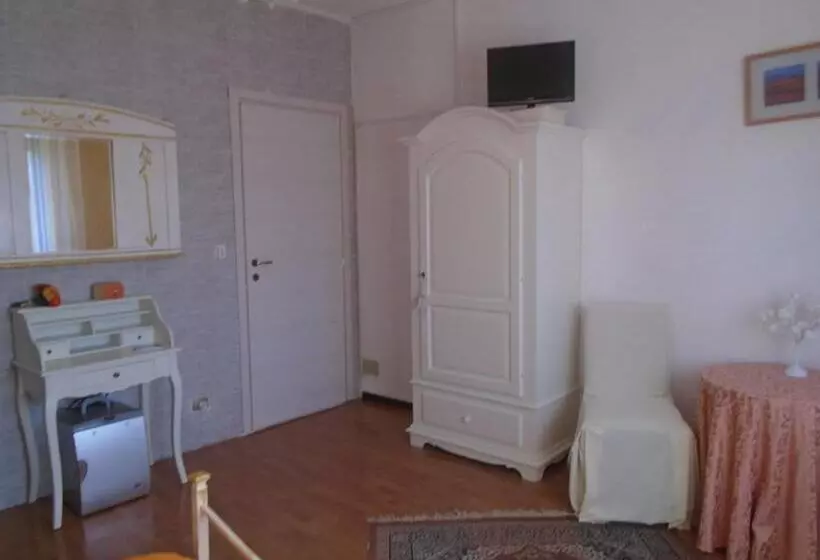 ベッドアンドブレックファースト Bellavista