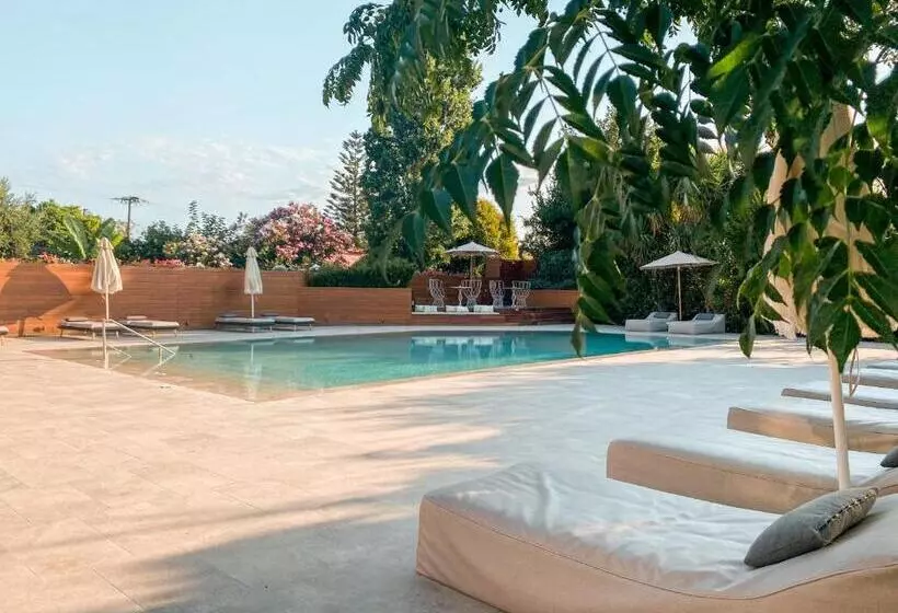 Castelli Hotel Adults Only