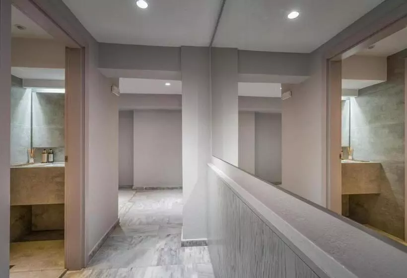 Castelli Hotel Adults Only