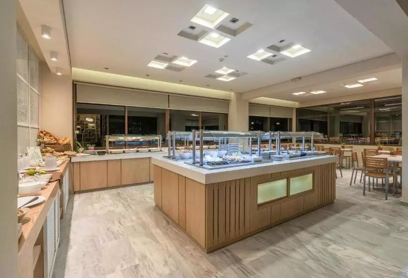 Castelli Hotel Adults Only