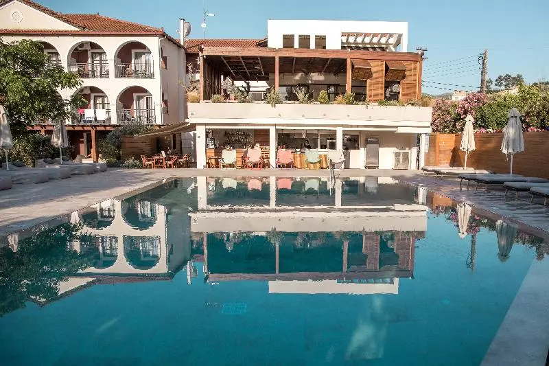 Castelli Hotel Adults Only