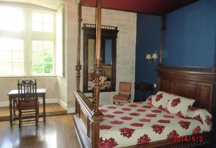 Château De Fourcès