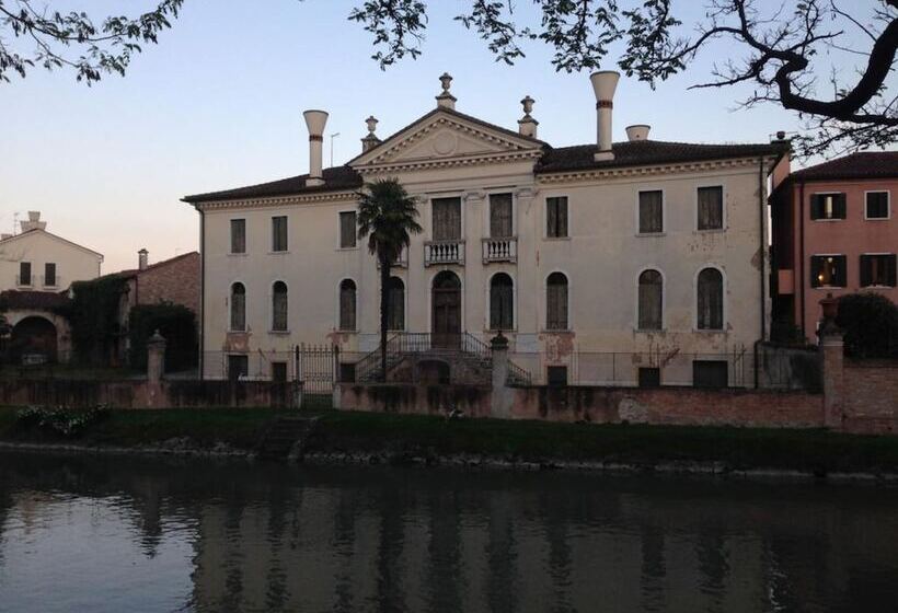 בית מלון כפרי Albergo Alla Campana