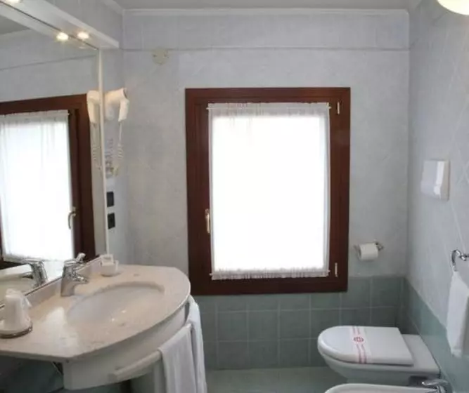 בית מלון כפרי Albergo Alla Campana