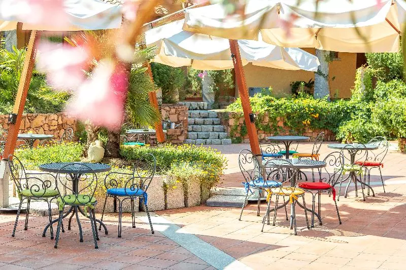 Club Saraceno Bovis Hotels