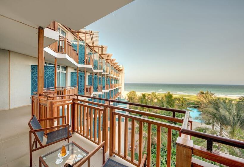 هتل Crowne Plaza Duqm, An Ihg