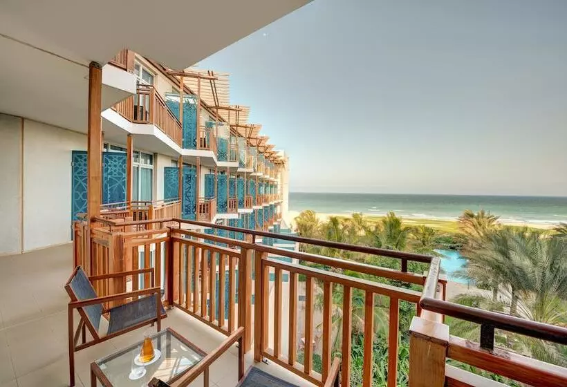 هتل Crowne Plaza Duqm, An Ihg