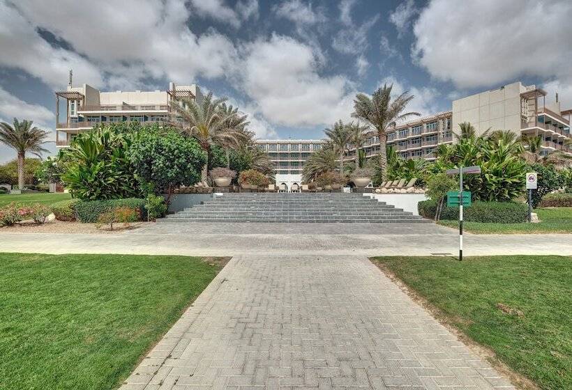 هتل Crowne Plaza Duqm, An Ihg