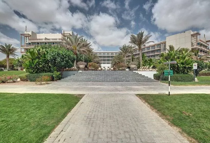 هتل Crowne Plaza Duqm, An Ihg