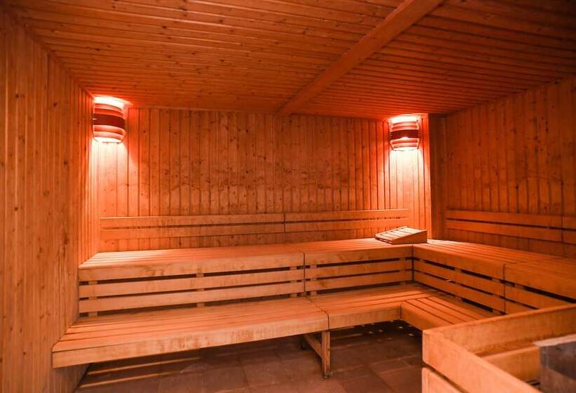 ホテル De La Baie  Thalassotherapie Previthal