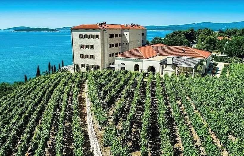 Otel Dragan S Den Hostel