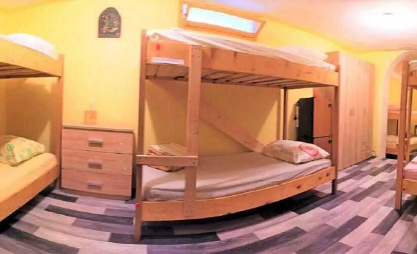 Otel Dragan S Den Hostel
