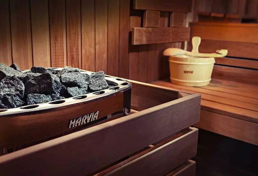 Eto Park Hotel Business & Stadium