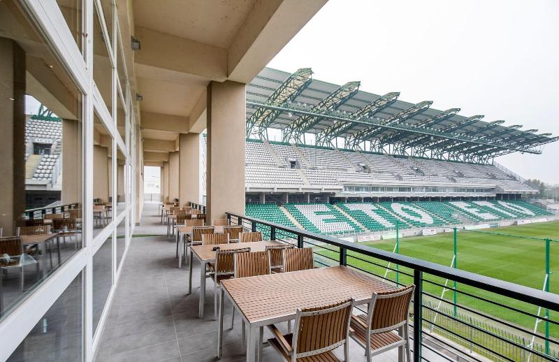 Eto Park Hotel Business & Stadium