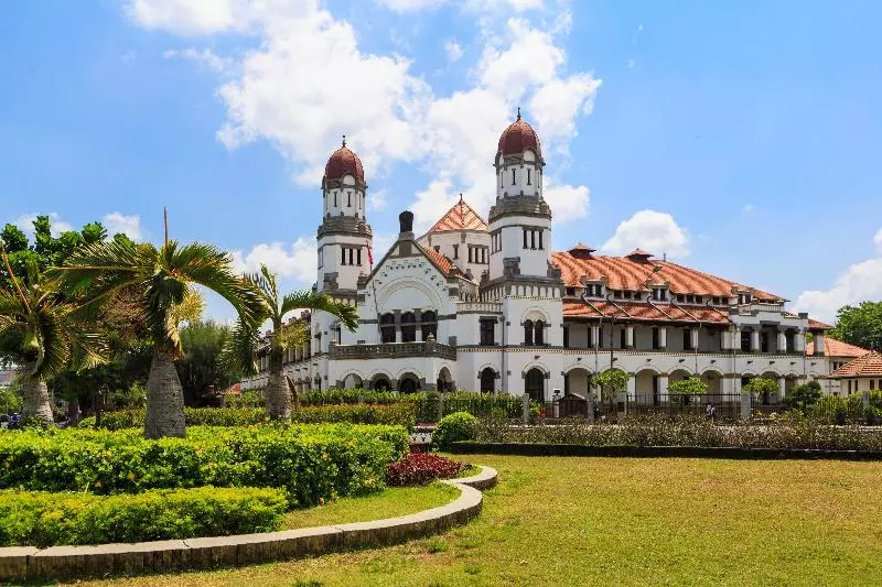 Hotel Holiday Inn Express Semarang Simpang Lima, An Ihg