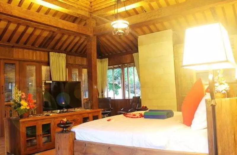Joy Beach Villas