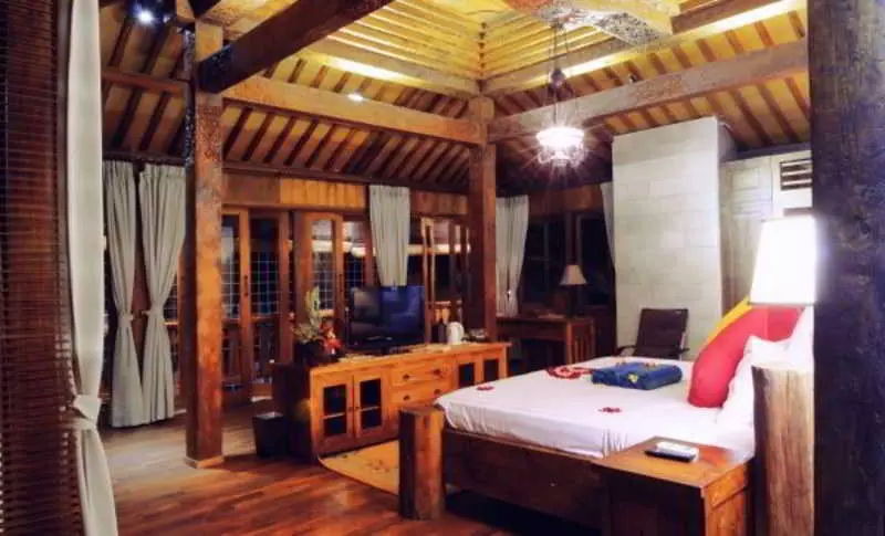 Joy Beach Villas