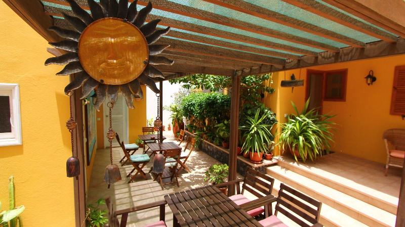 בית מלון כפרי Kira S Boutique