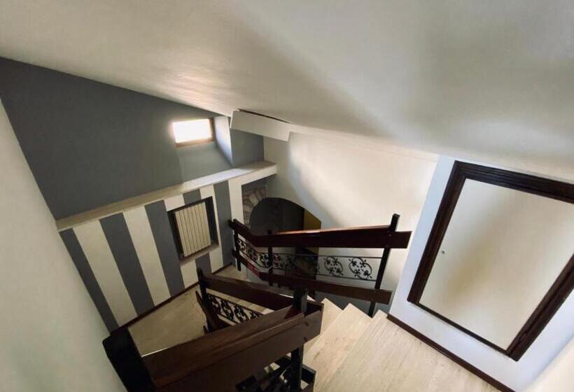 בית מלון כפרי La Fortezza