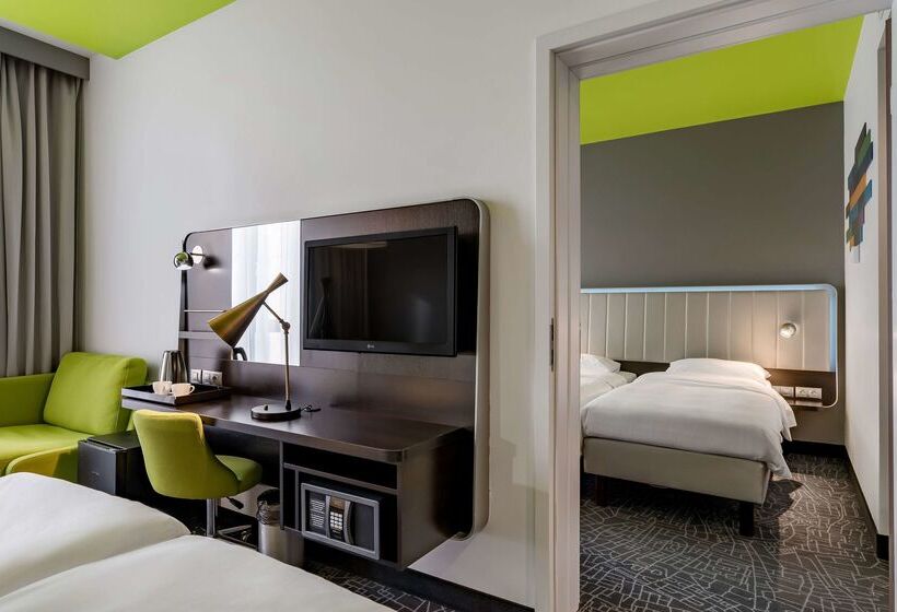 فندق Park Inn By Radisson Pulkovo Airport St. Petersburg