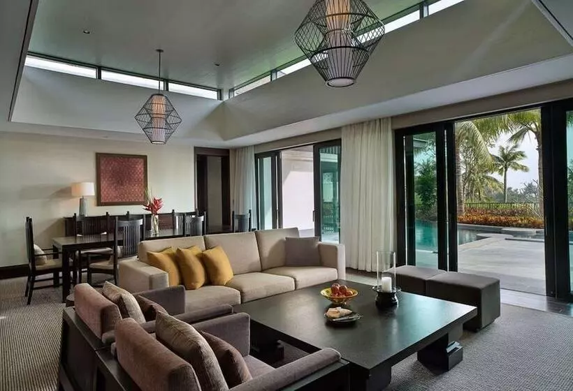 בית מלון כפרי Raffles Hainan