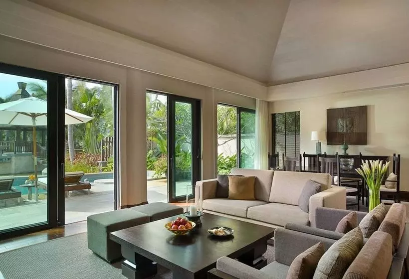 בית מלון כפרי Raffles Hainan