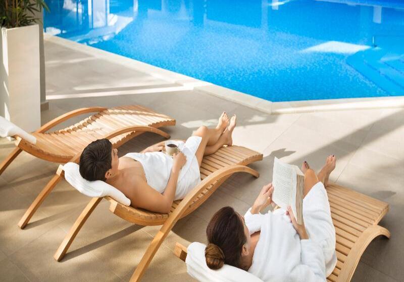 فندق Remisens Villa Atlanta