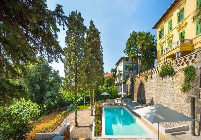 هتل Remisens Villa Atlanta