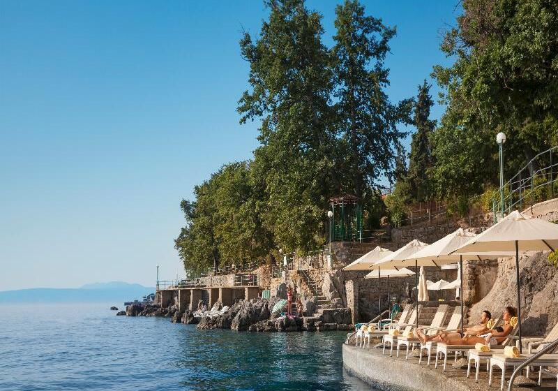 فندق Remisens Villa Atlanta