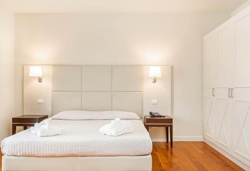 Отель & Residence Exclusive