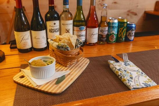 Отель The Snowed Inn