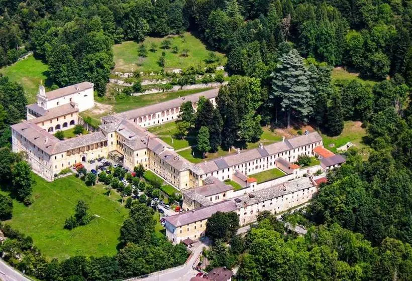 Отель Villa Cinzia