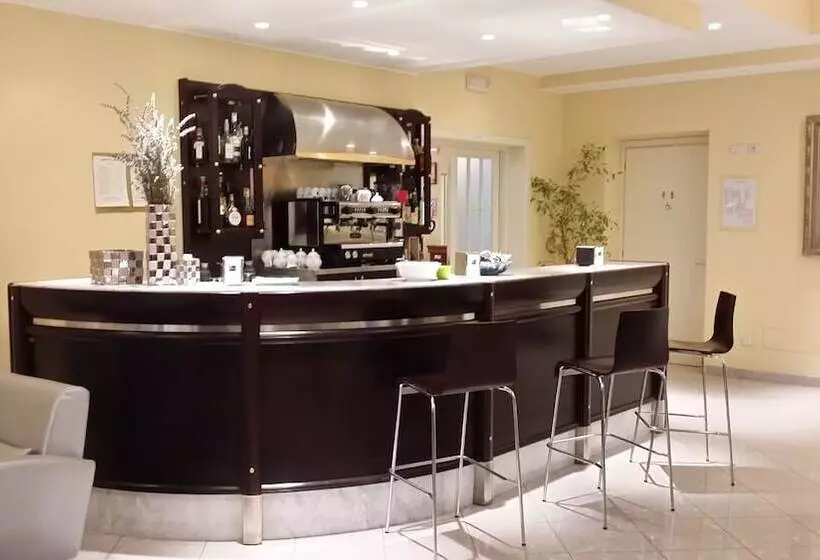 Отель Villa Cinzia