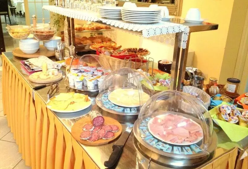 Отель Villa Cinzia