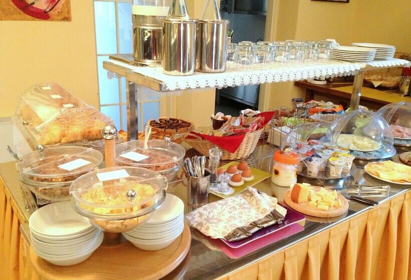 فندق Villa Cinzia