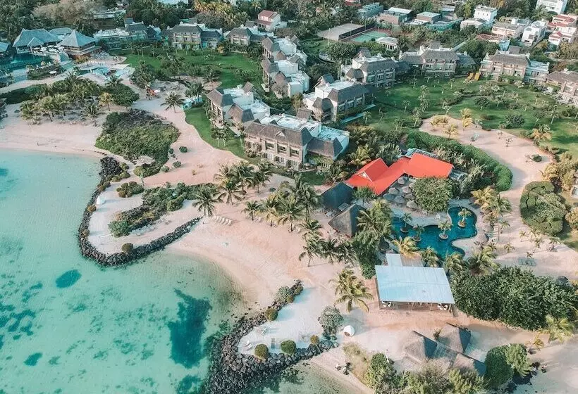 هتل Zilwa Attitude