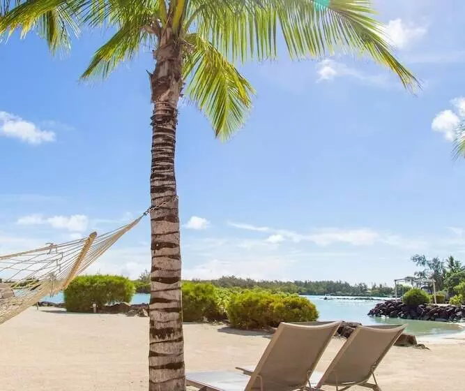 هتل Zilwa Attitude