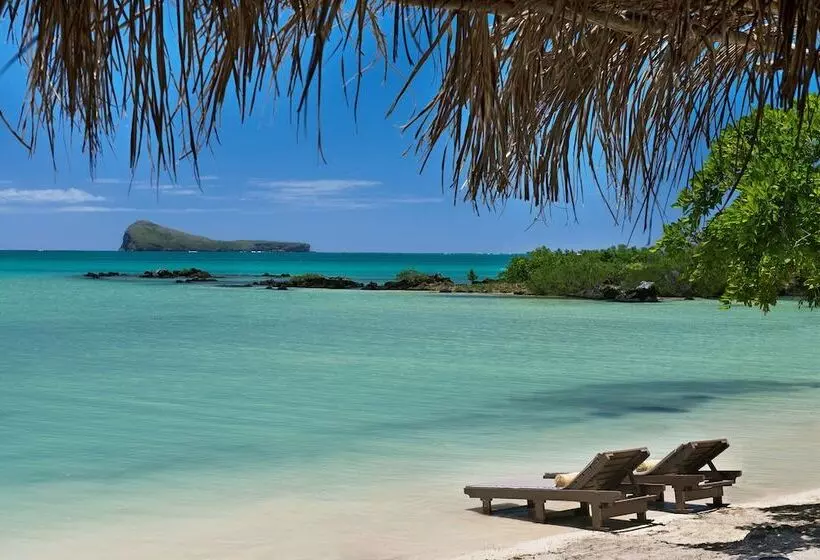 هتل Zilwa Attitude