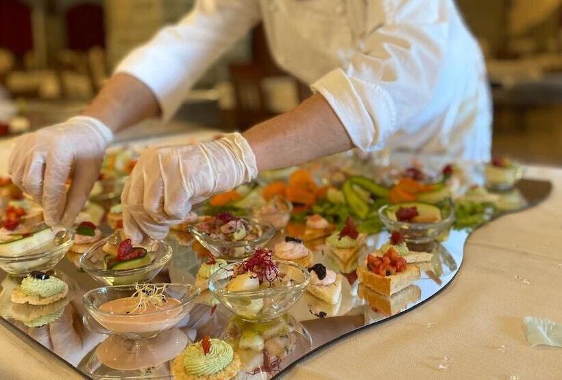 Impero Hotel Beauty & Spa   Bike