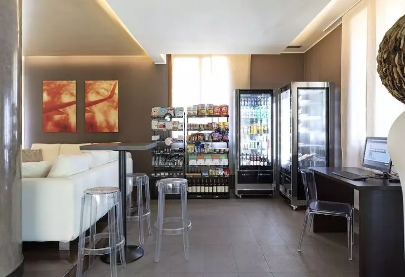 مُتل B&b Hotel Malpensa Lago Maggiore