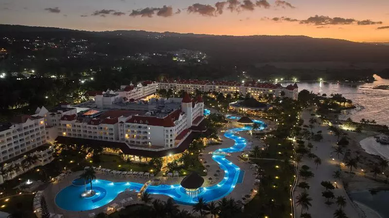 استراحتگاه Bahia Principe Grand Jamaica - All Inclusive