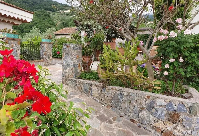 리조트 Borgo San Francesco