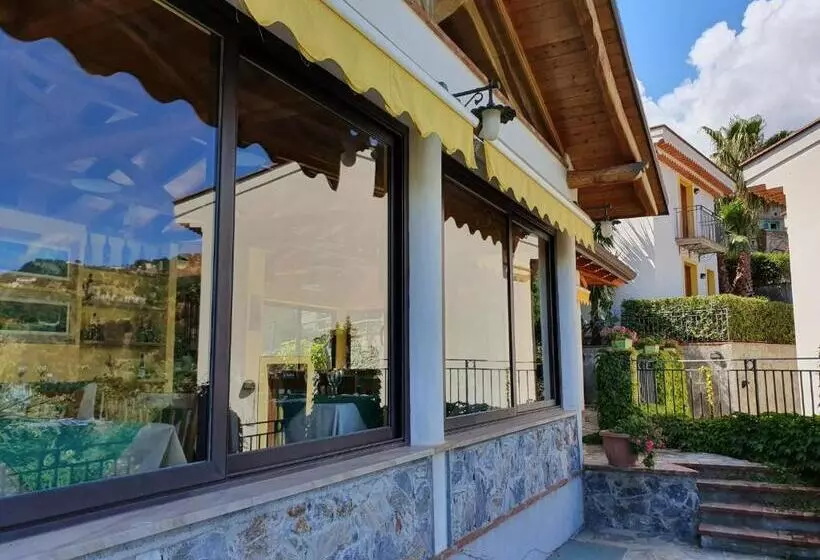 리조트 Borgo San Francesco