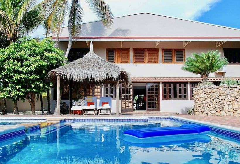 هتل El Encanto Boutique